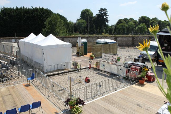 Zone d'acces publique et PMR